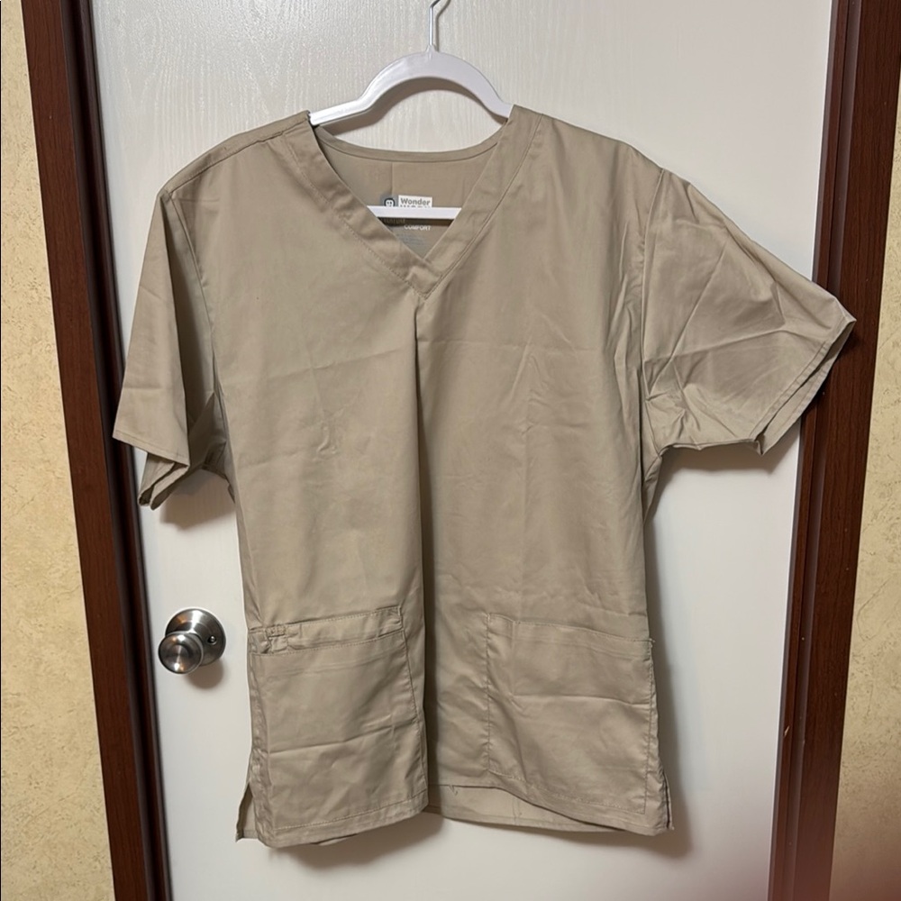 WonderWink Wonderwork Women’s Tan Scrub Top Size L